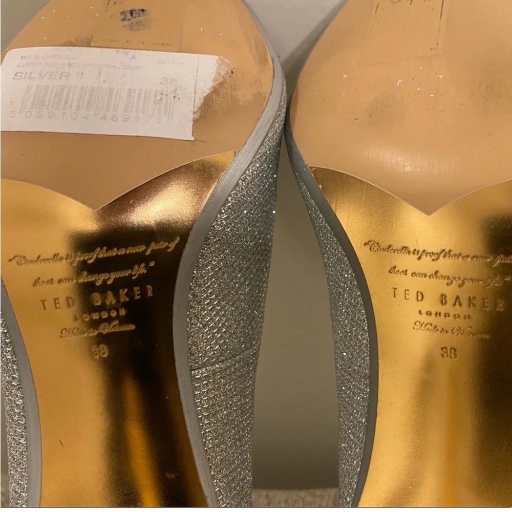 Ted Baker Darlill Metallic Brooch Heel Pump Silver Ted Baker London - Picture 15 of 16